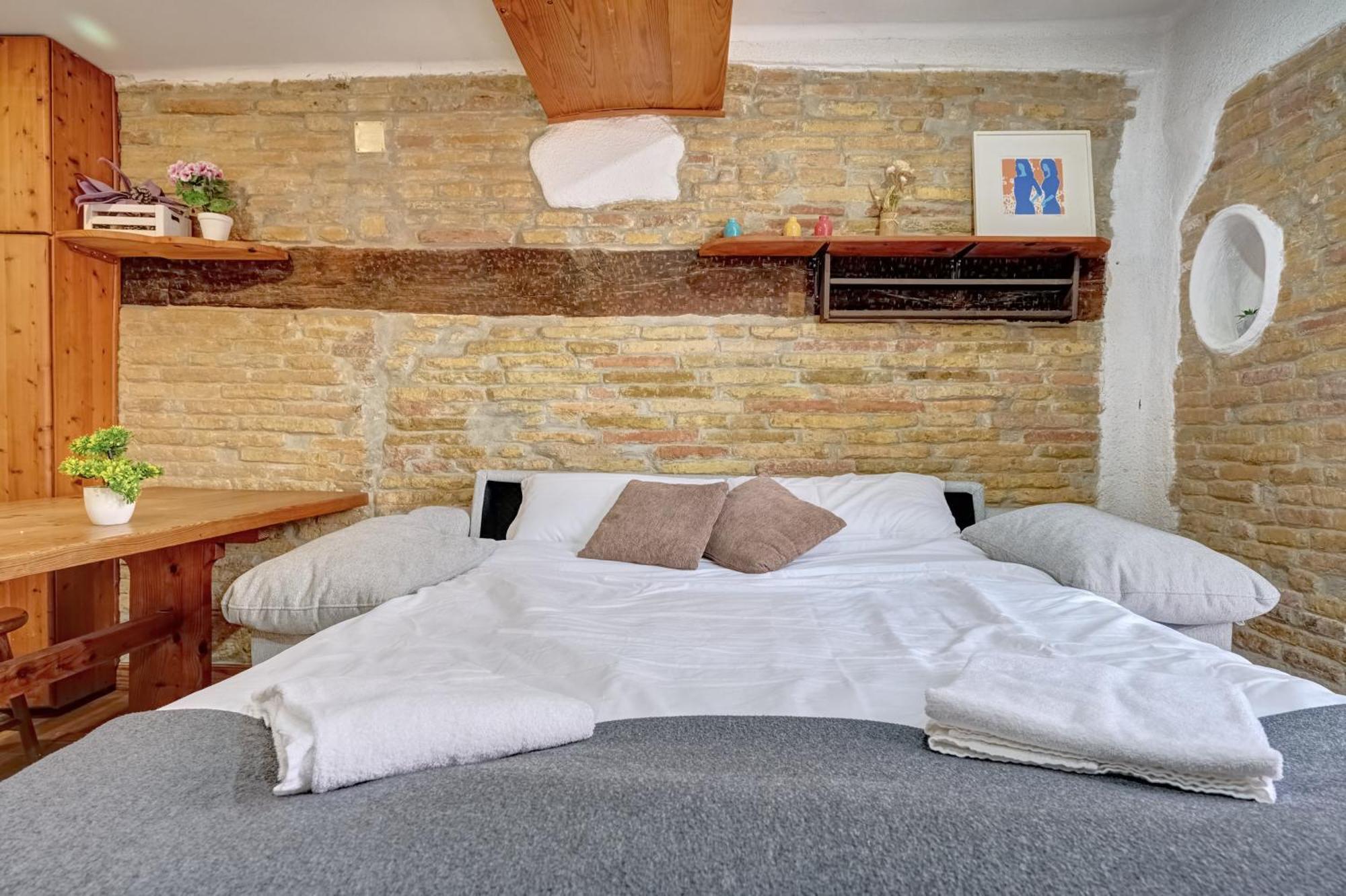 Casa Ana Mari II By Clabao Διαμέρισμα Παμπλόνα Εξωτερικό φωτογραφία